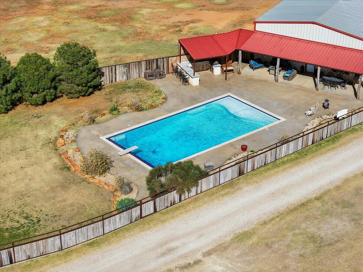 5901 E County Rd 7900