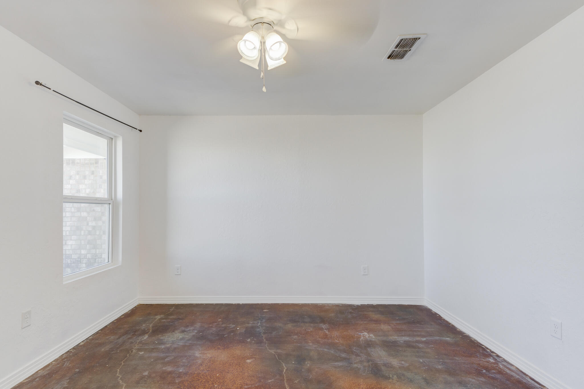 Lubbock, Texas 79415, United States, 4 Bedrooms Bedrooms, ,2 BathroomsBathrooms,Residential,Active,7714