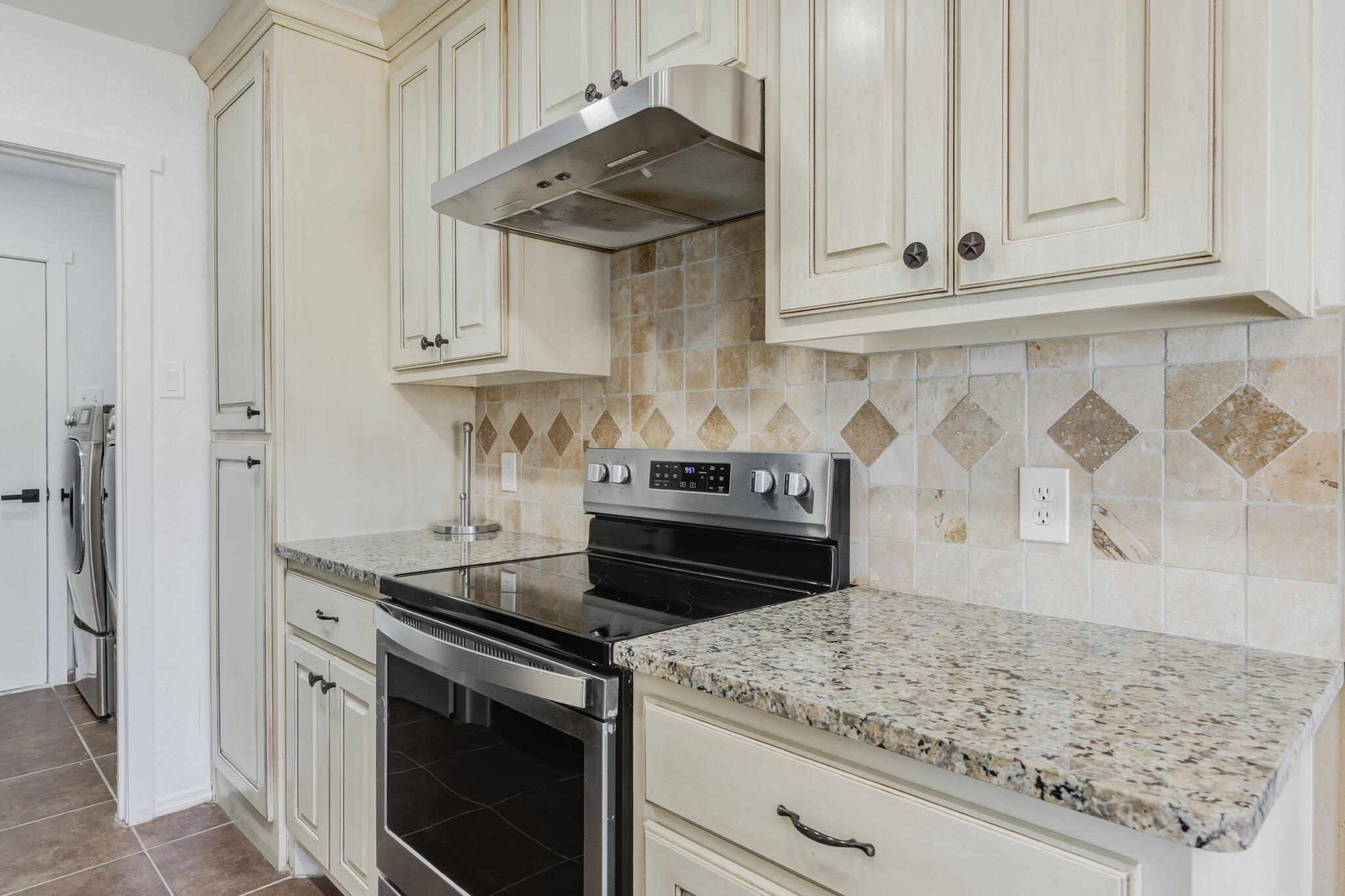 Lubbock, Texas 79415, United States, 4 Bedrooms Bedrooms, ,2 BathroomsBathrooms,Residential,Active,7714