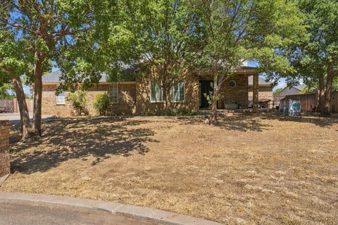 Photo of 8302 CR 6915, Lubbock, TX 79407 (MLS # 202612778)