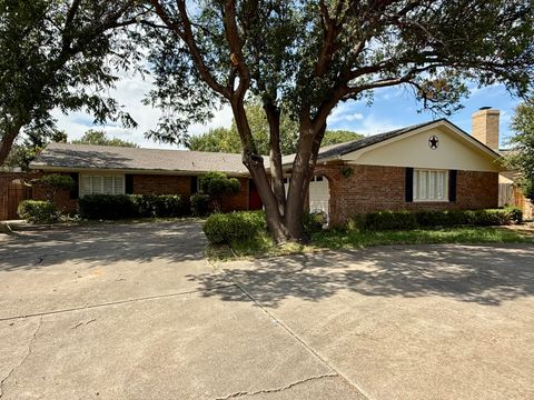 7004 Miami Avenue Lubbock TX 79413