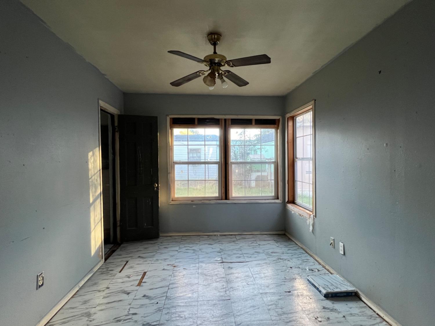 Lubbock, Texas 79411, United States, 3 Bedrooms Bedrooms, ,1 BathroomBathrooms,Residential,Active,33721