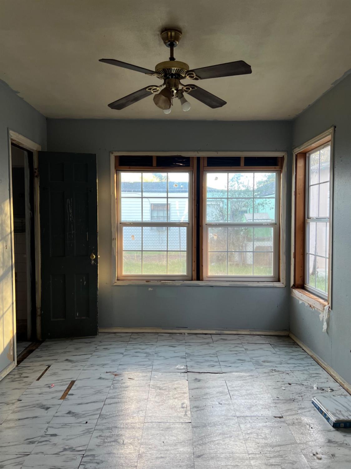 Lubbock, Texas 79411, United States, 3 Bedrooms Bedrooms, ,1 BathroomBathrooms,Residential,Active,33721