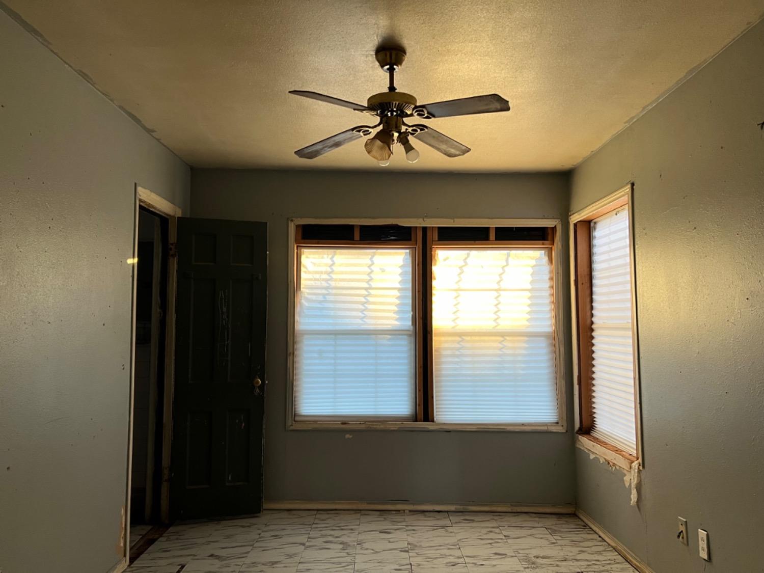 Lubbock, Texas 79411, United States, 3 Bedrooms Bedrooms, ,1 BathroomBathrooms,Residential,Active,33721