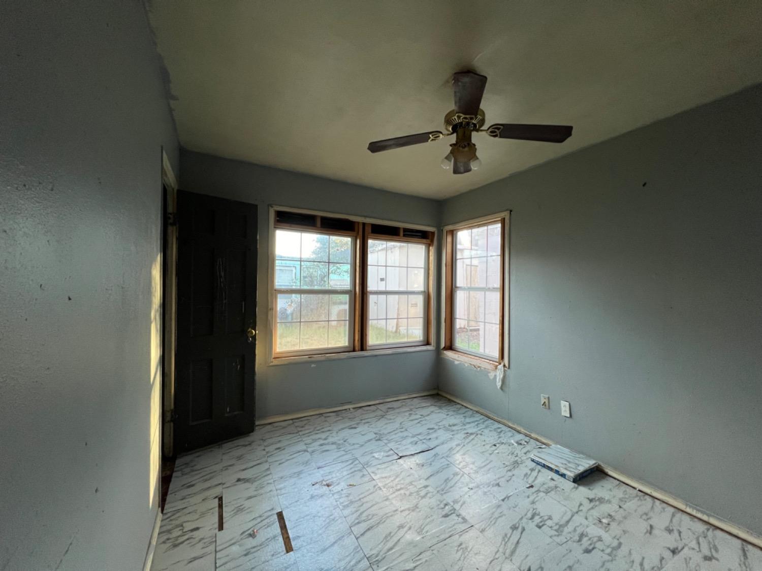 Lubbock, Texas 79411, United States, 3 Bedrooms Bedrooms, ,1 BathroomBathrooms,Residential,Active,33721