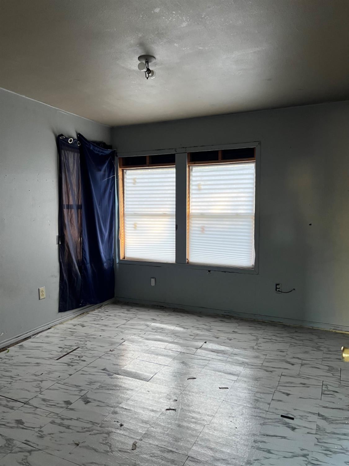 Lubbock, Texas 79411, United States, 3 Bedrooms Bedrooms, ,1 BathroomBathrooms,Residential,Active,33721