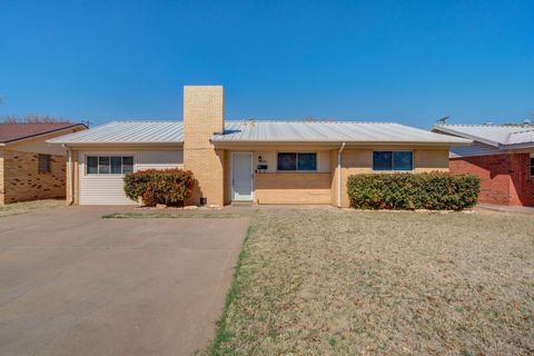 Photo of 5206 42nd Street, Lubbock, TX 79414 (MLS # 202602918)