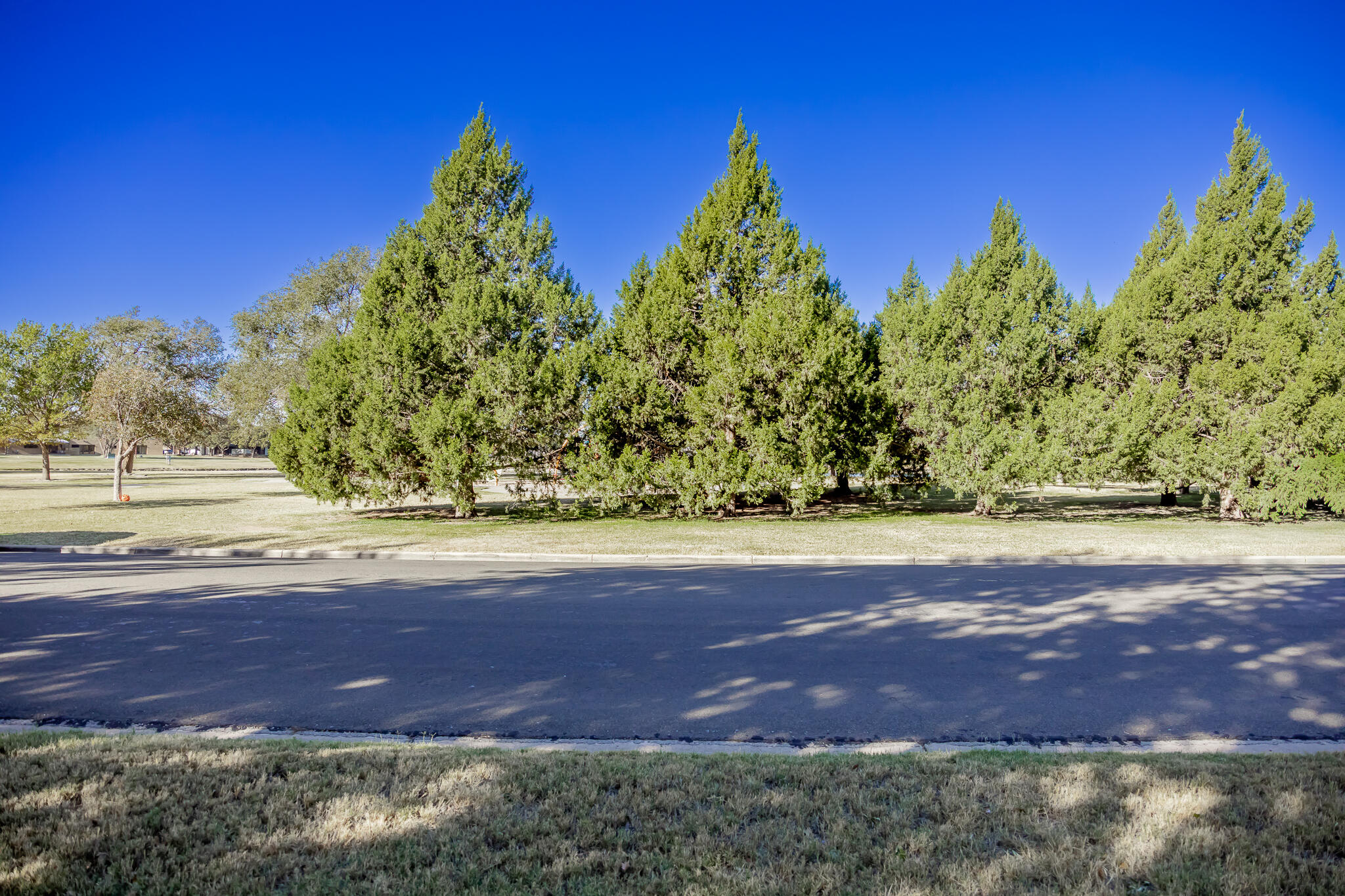 6607 Peoria Avenue