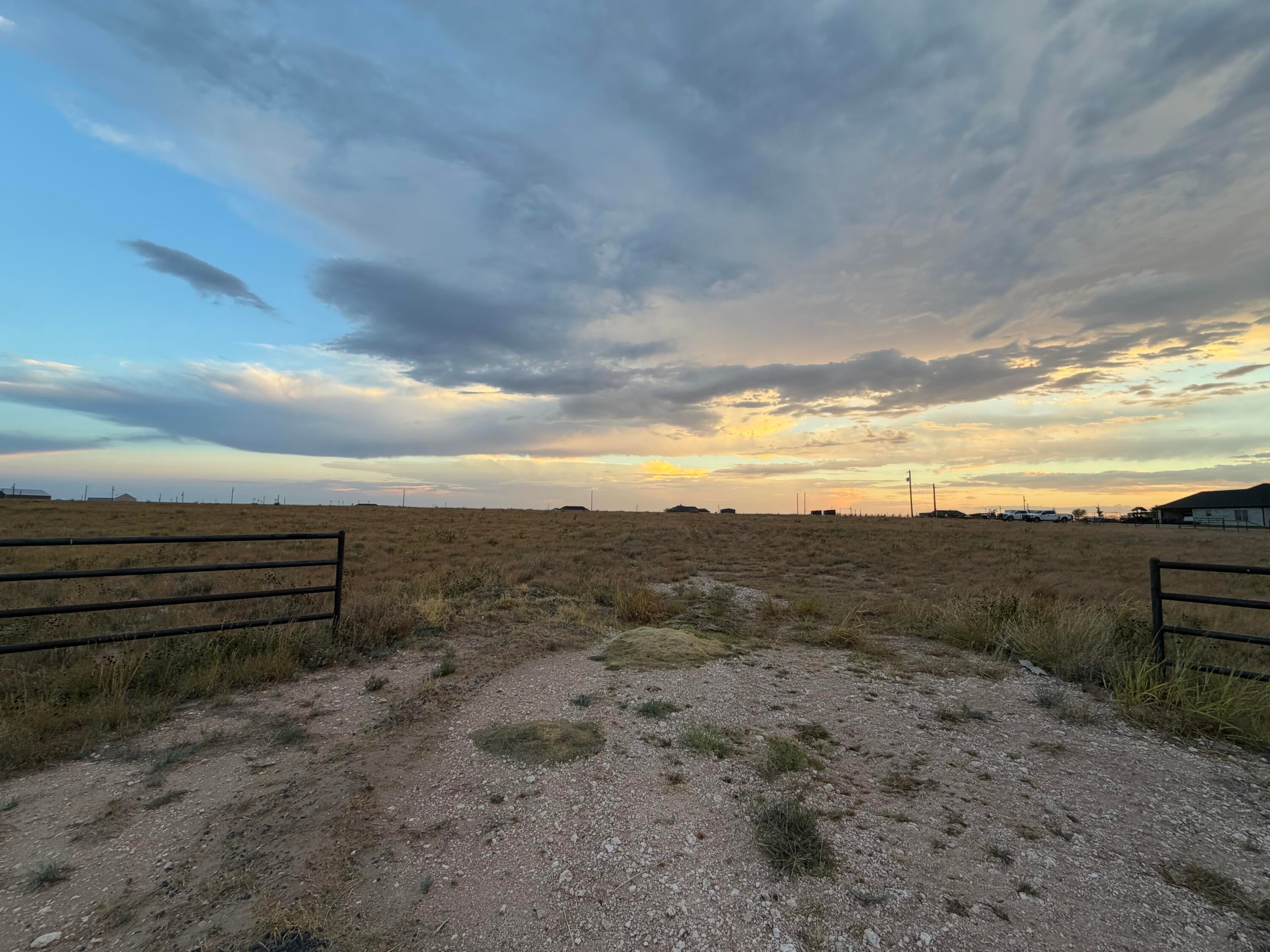 1183 Aspen Road - Photo 3