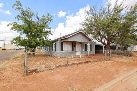 A home in Lamesa