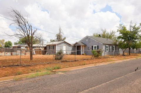 A home in Lamesa