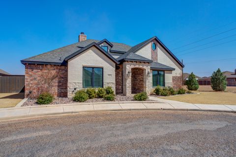 Photo of 501 Britain Avenue, Wolfforth, TX 79382 (MLS # 202603077)