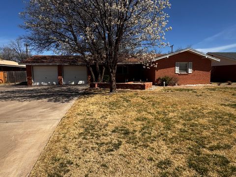 1304 Floydada Plainview TX 79072