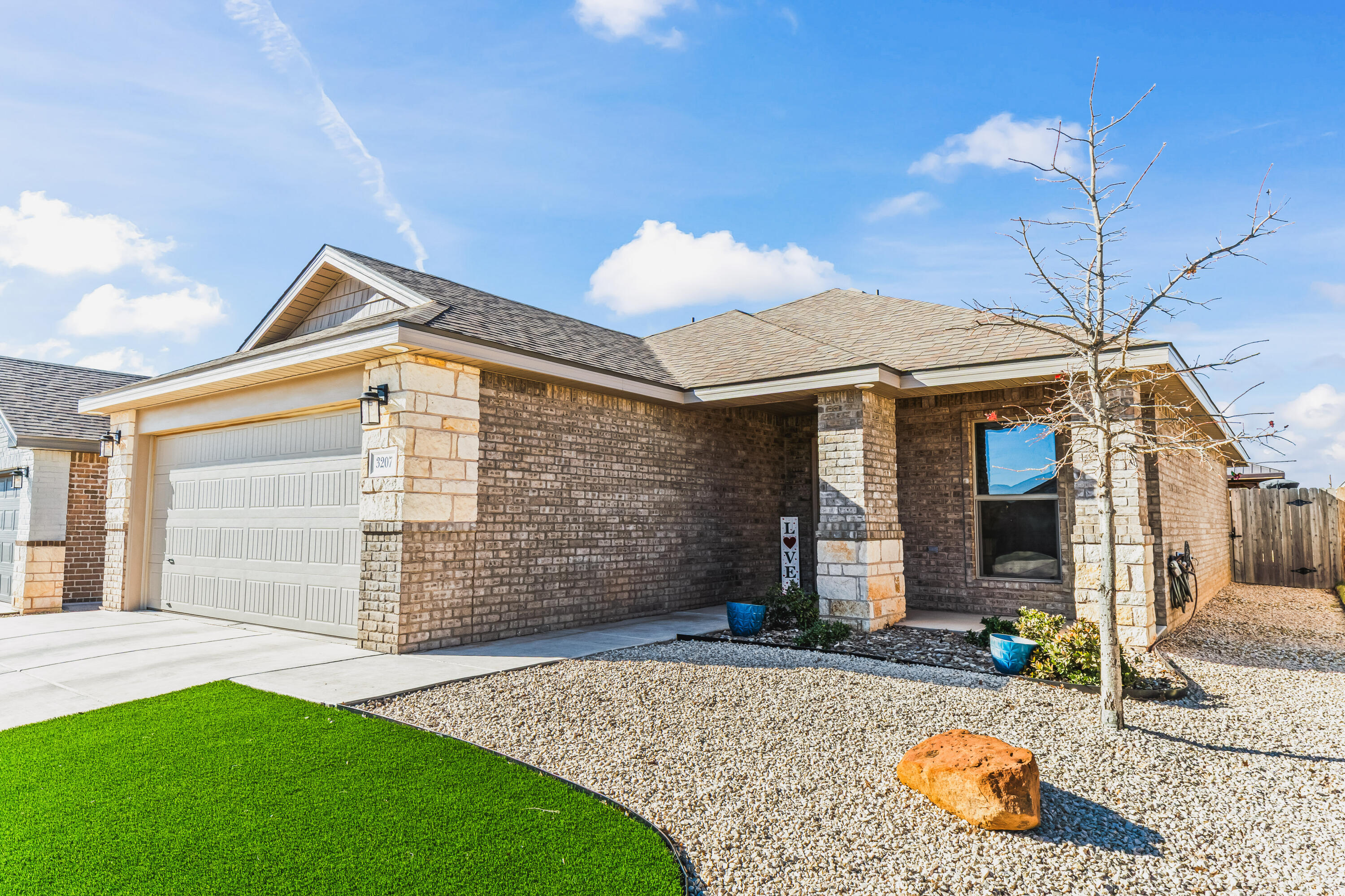 3207 Aberdeen Avenue