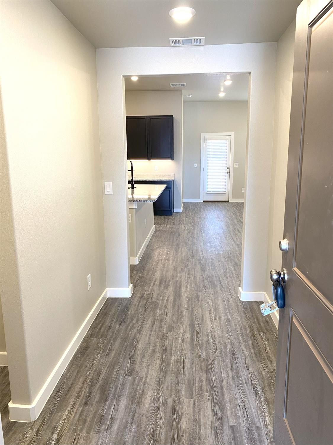 2016 139th Street - Photo 2