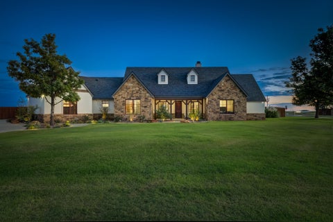 Photo of 8817 County Road 6875, Lubbock, TX 79407 (MLS # 202613961)