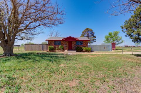 208 Ave X Levelland TX 79336