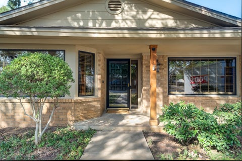 Photo of 3602 77th Drive, Lubbock, TX 79423 (MLS # 202614139)