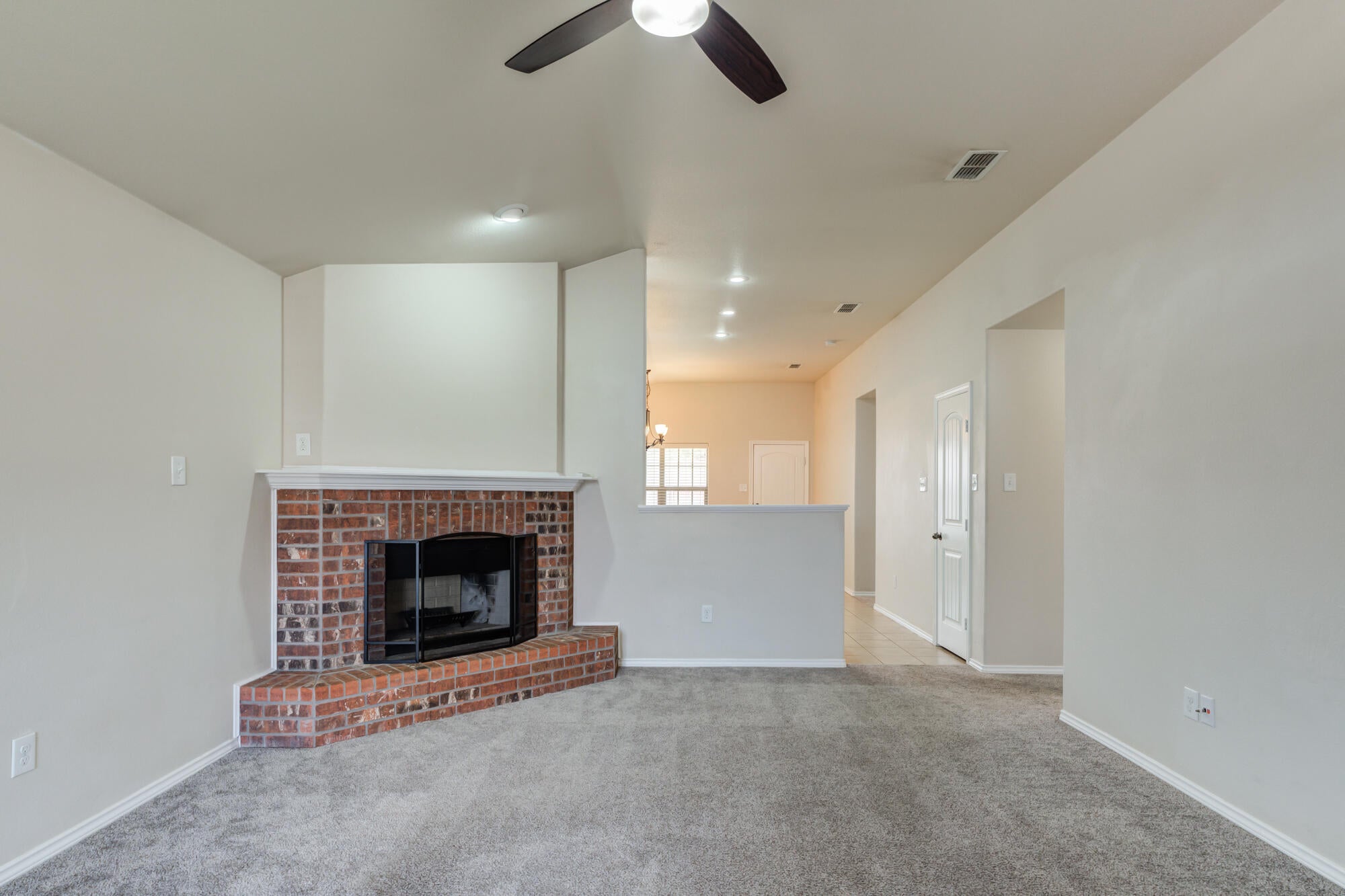 6925 95th Street - Photo 4