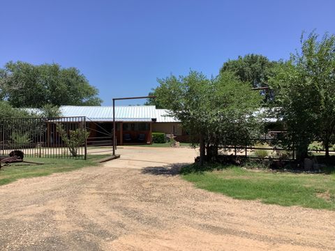 1203 S Date Street Plainview TX 79072