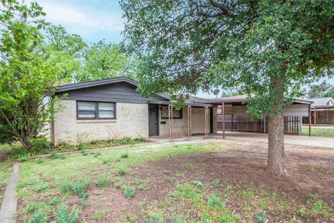 Photo of 4503 39th Street, Lubbock, TX 79414 (MLS # 202614153)