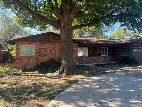 Photo of 3413 42nd Street, Lubbock, TX 79413 (MLS # 202613807)
