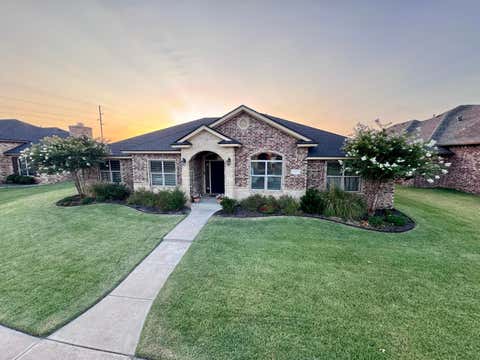 Photo of 7303 Justice Avenue, Lubbock, TX 79424 (MLS # 202610630)