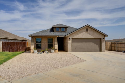 Photo of 13717 Avenue Q, Lubbock, TX 79423 (MLS # 202612975)