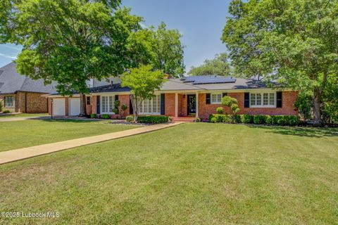 Photo of 4608 18th Street, Lubbock, TX 79416 (MLS # 202605652)