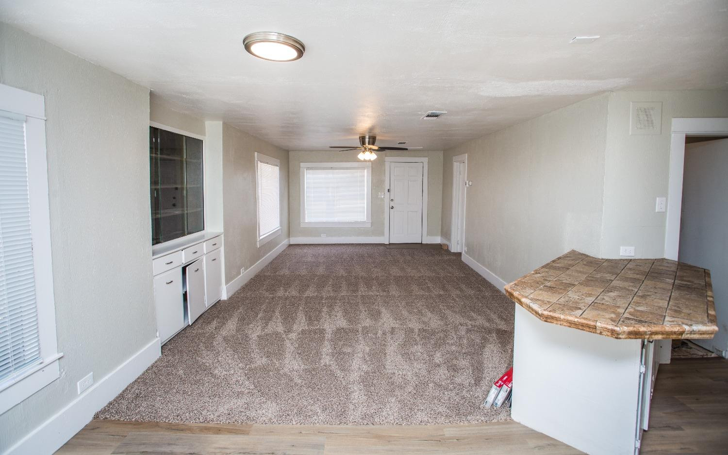 415 W Panhandle Street