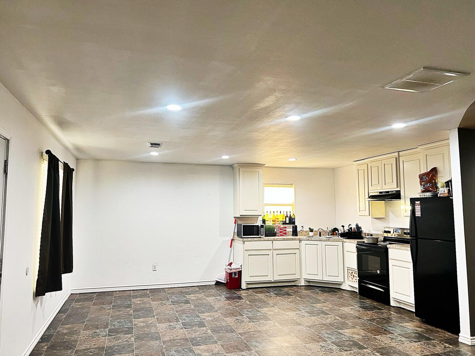 3301 E Dartmouth Street