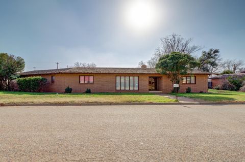 A home in Tahoka