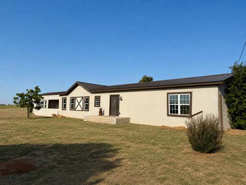 Photo of 5901 N County Road 3000, Lubbock, TX 79403 (MLS # 202611920)