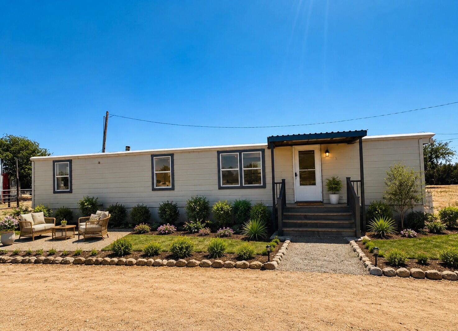 201 W Noble Street - Photo 4