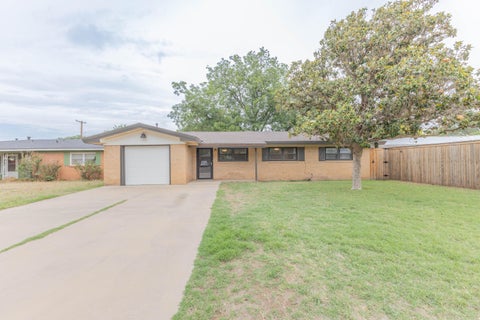 Photo of 4310 47th Street, Lubbock, TX 79413 (MLS # 202607816)