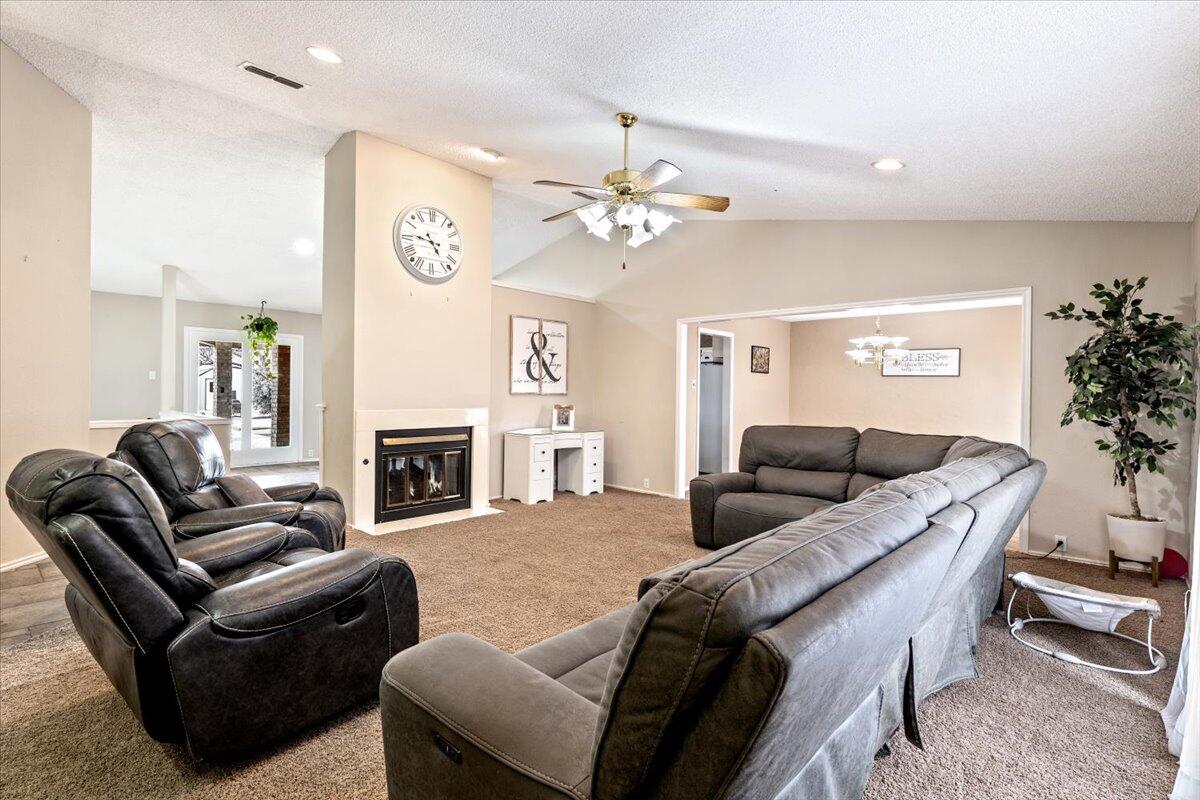 1944 County Road 355