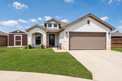 Photo of 13802 Quanah Avenue, Lubbock, TX 79423 (MLS # 202610503)