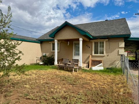 Hunt Realty - Denver City and Plains, TX Real Estate 4 408 W 9th Street Denver City TX 79323