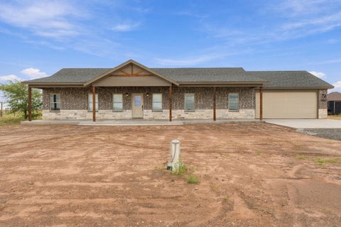 Photo of 16622 N County Road 1200, Shallowater, TX 79363 (MLS # 202614018)