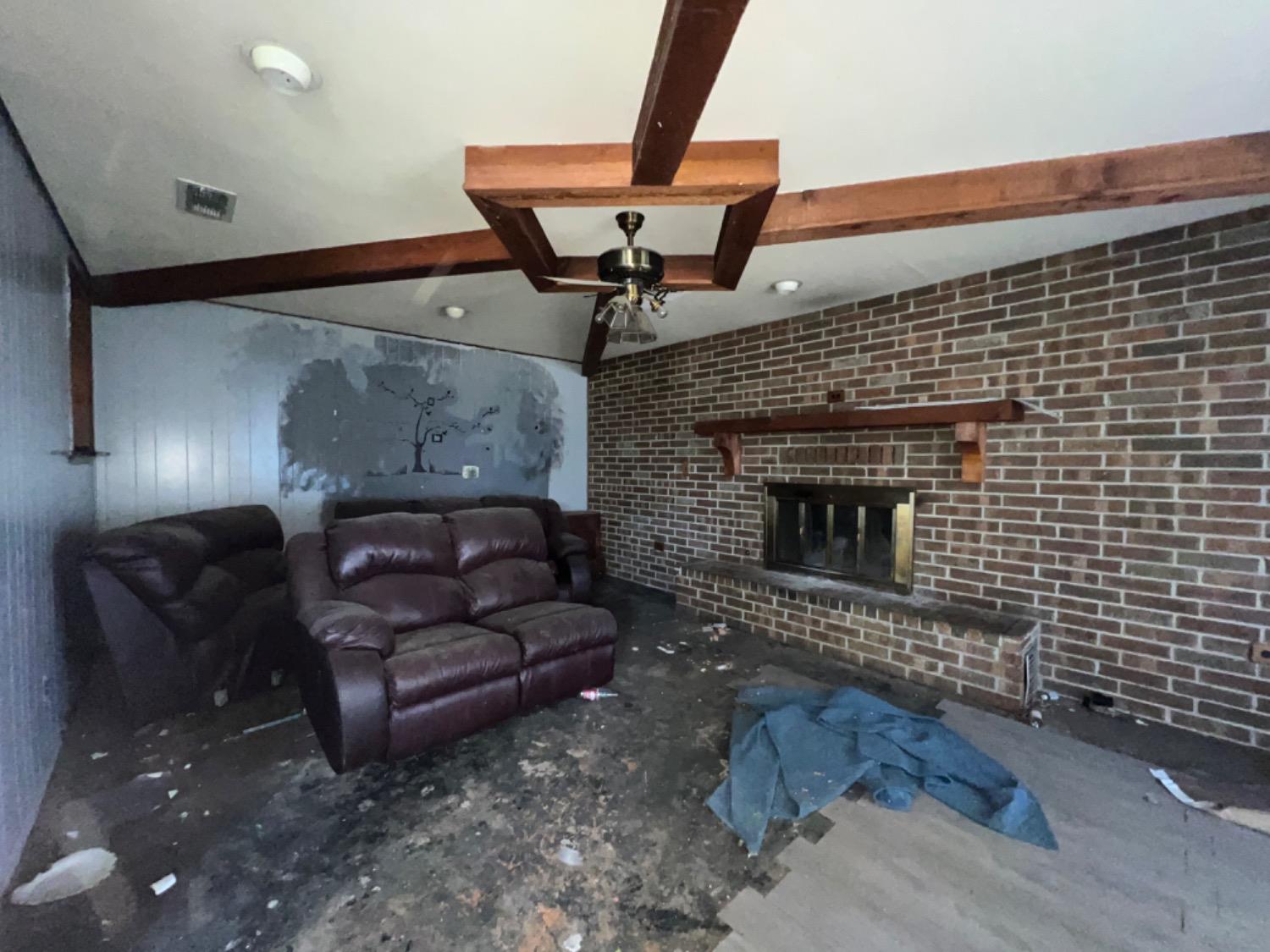 Lorenzo, Texas 79343, United States, 2 Bedrooms Bedrooms, ,2 BathroomsBathrooms,Residential,Contingent,64143