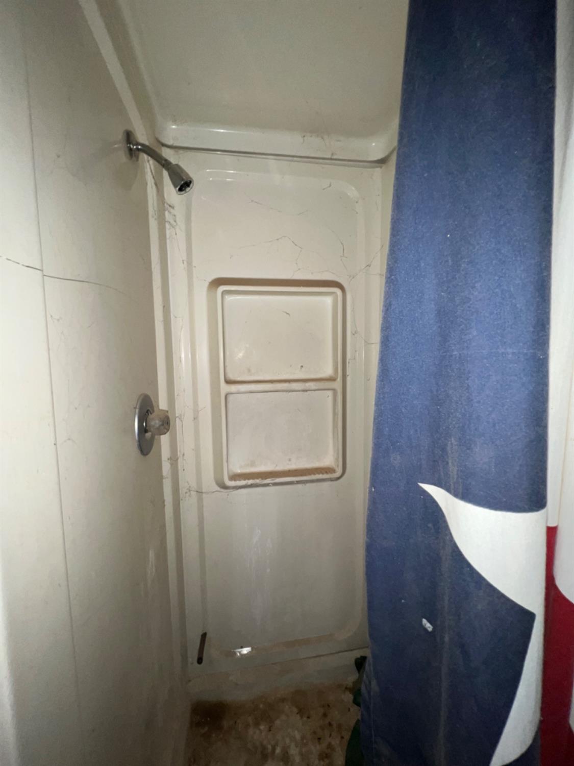 Lorenzo, Texas 79343, United States, 2 Bedrooms Bedrooms, ,2 BathroomsBathrooms,Residential,Contingent,64143