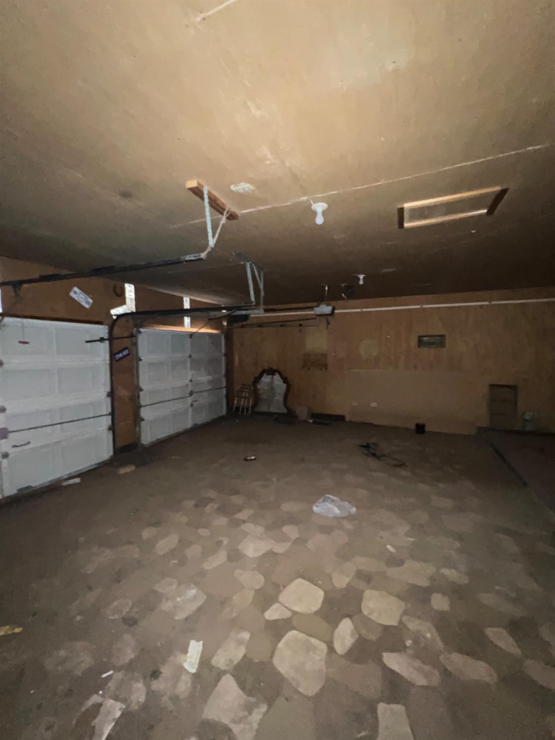 Lorenzo, Texas 79343, United States, 2 Bedrooms Bedrooms, ,2 BathroomsBathrooms,Residential,Contingent,64143