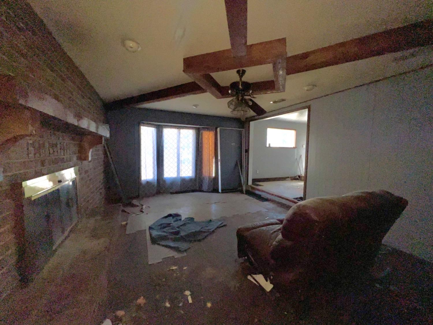 Lorenzo, Texas 79343, United States, 2 Bedrooms Bedrooms, ,2 BathroomsBathrooms,Residential,Contingent,64143