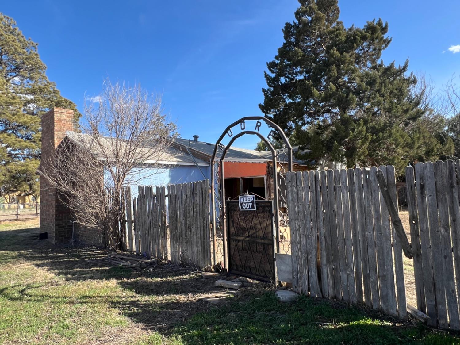 Lorenzo, Texas 79343, United States, 2 Bedrooms Bedrooms, ,2 BathroomsBathrooms,Residential,Contingent,64143