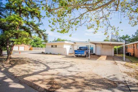 Photo of 3801 40th Street, Lubbock, TX 79413 (MLS # 202612955)