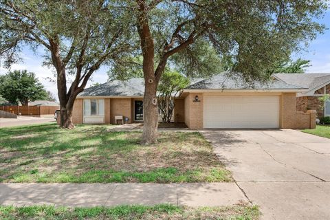 Photo of 3701 100th Street, Lubbock, TX 79423 (MLS # 202609225)