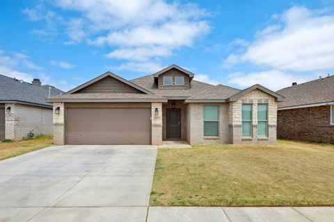 Photo of 2014 142nd Street, Lubbock, TX 79423 (MLS # 202605411)
