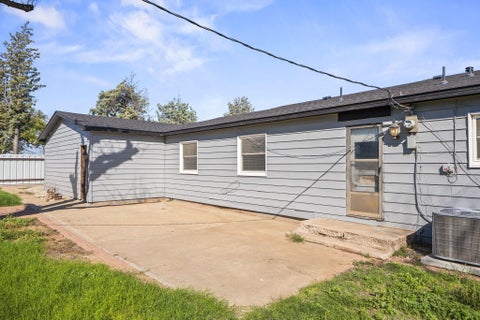 Photo of 102 3rd Street, Plains, TX 79355 (MLS # 202613964)