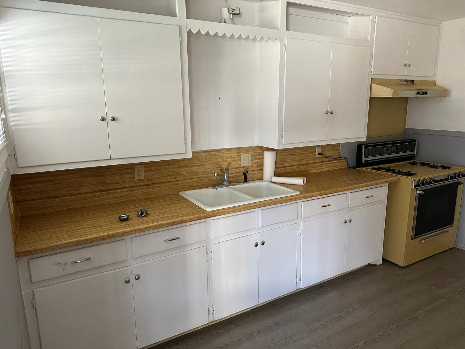 Lubbock, Texas 79414, United States, 3 Bedrooms Bedrooms, ,1 BathroomBathrooms,Residential,Active,103097