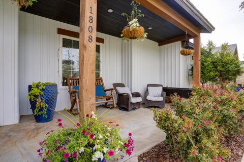 Photo of 1308 Buckingham Avenue, Wolfforth, TX 79382 (MLS # 202614285)